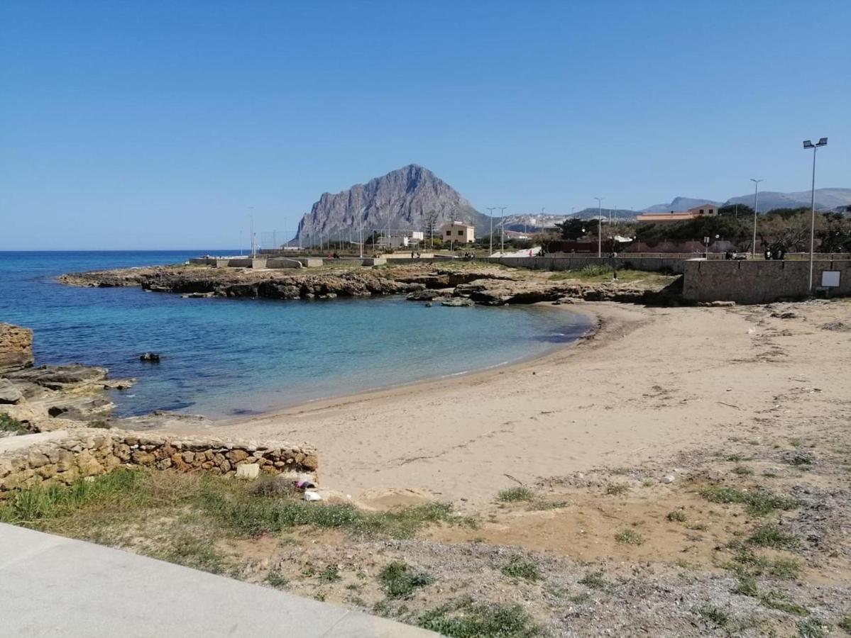 Casa Vacanza Villa Giovanna Valderice Luaran gambar