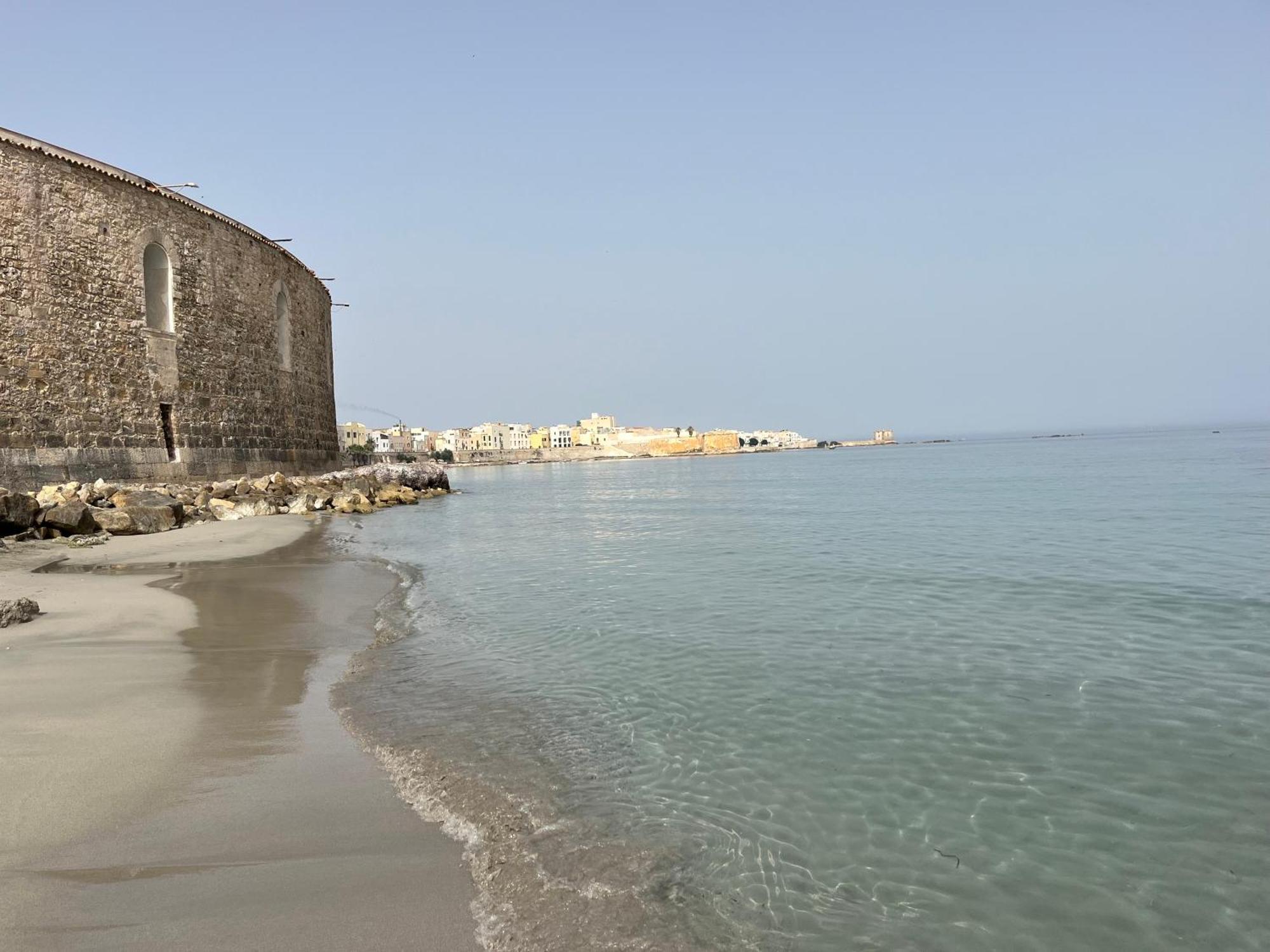 Casa Vacanza Villa Giovanna Valderice Luaran gambar